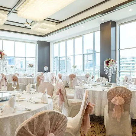 Clarion Mahmutbey ホテル イスタンブール