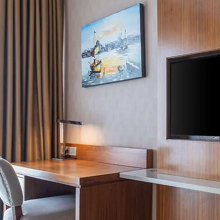 Clarion Mahmutbey 5* Istanbul