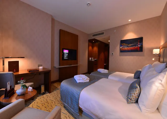 Отель Clarion Mahmutbey