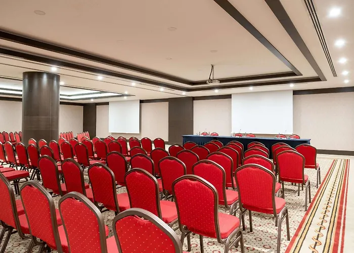 Clarion Mahmutbey Стамбул