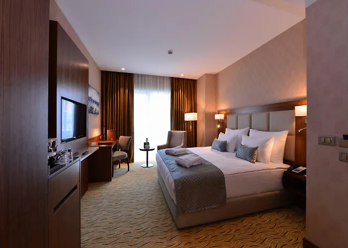 Отель Clarion Mahmutbey 5*