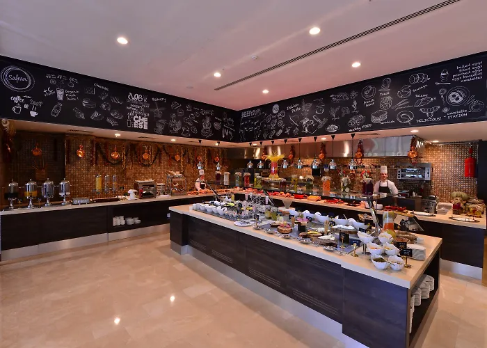 Clarion Mahmutbey Отель Стамбул