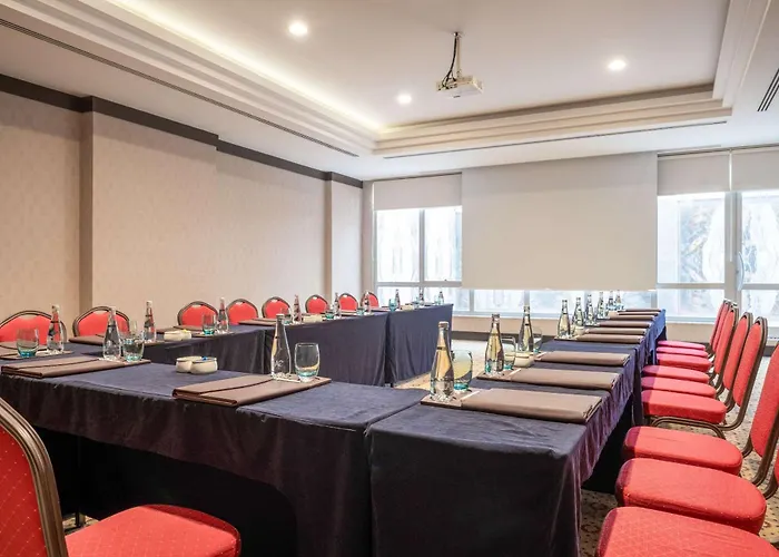 Отель Clarion Mahmutbey 5*