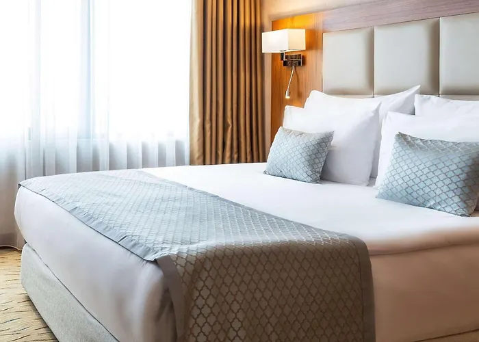 Отель Clarion Mahmutbey Стамбул