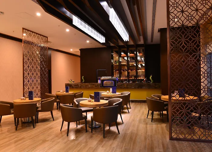 Clarion Mahmutbey Стамбул