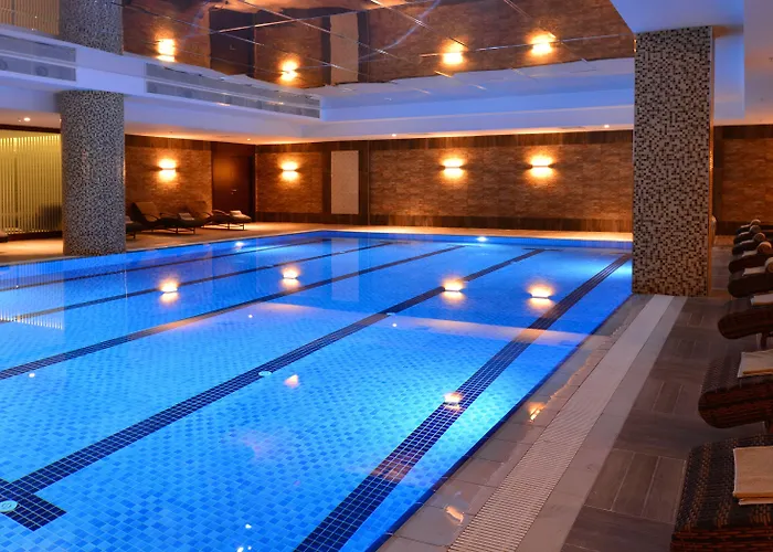 Clarion Mahmutbey Стамбул